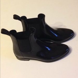 J. Crew black Chelsea rain boots size 9